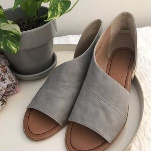 Cut-Out Flats